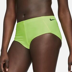 Nike NWT Sz XL Volt Glow Hydralock Fusion Women's Cheeky Kick Short